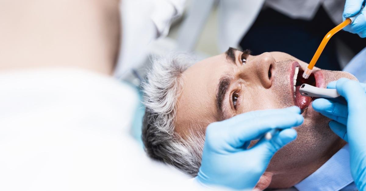cracked tooth root canal
